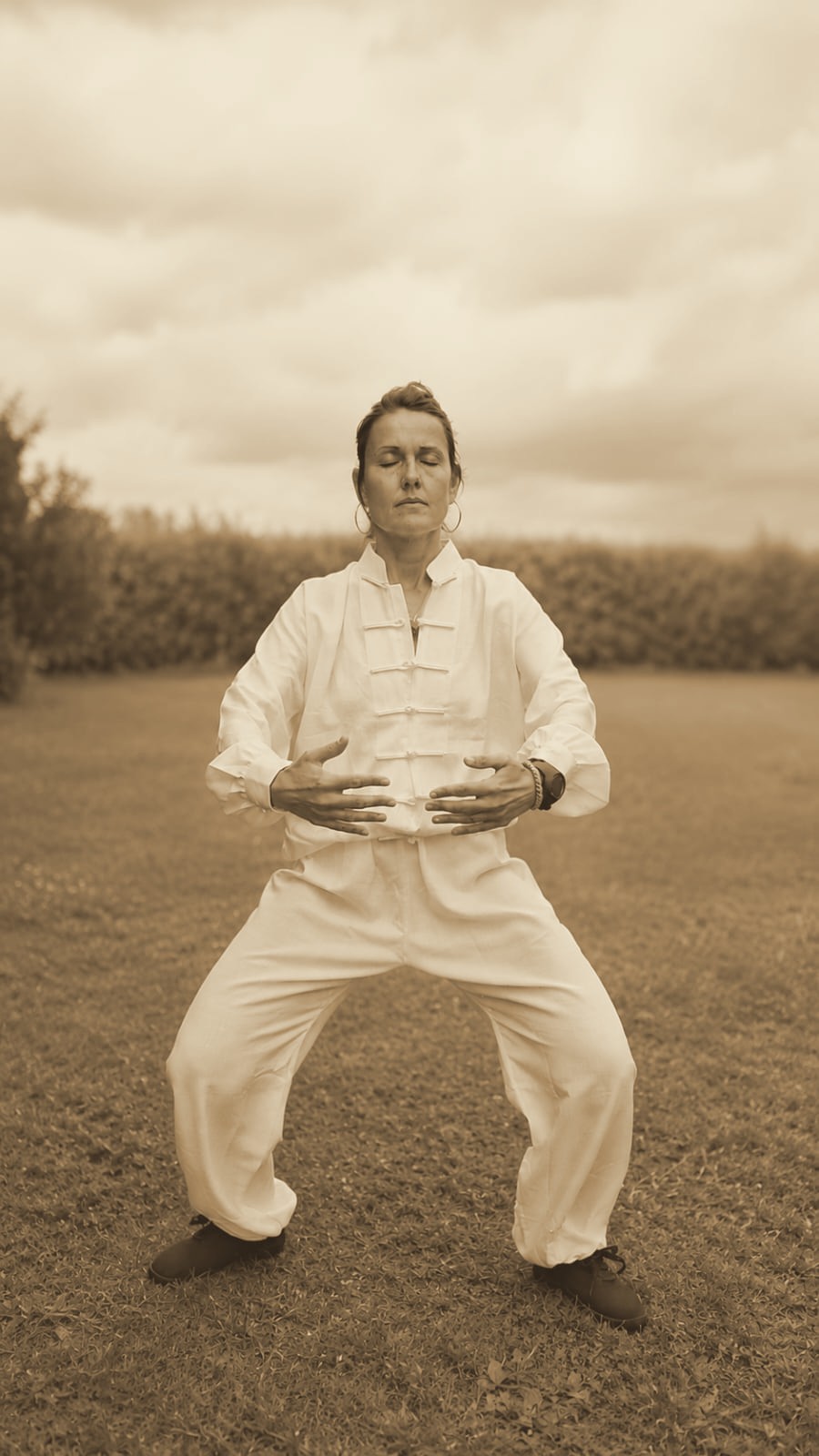 Bea practicando Qi Gong